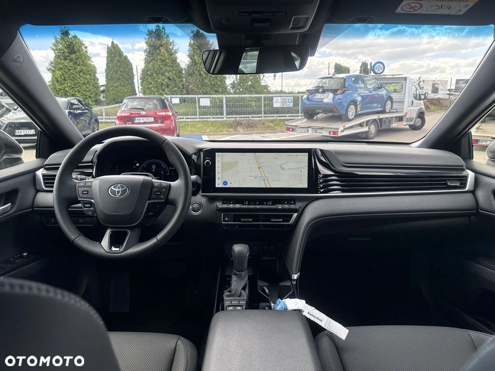 Toyota Camry 2.5 Hybrid Dynamic Force Comfort e-CVT - 10