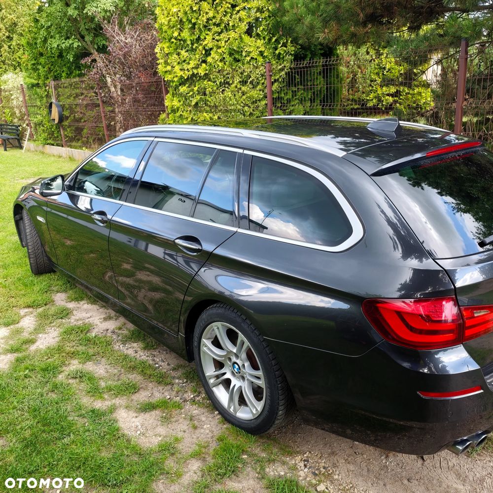 BMW Seria 5 530d Luxury Line - 3
