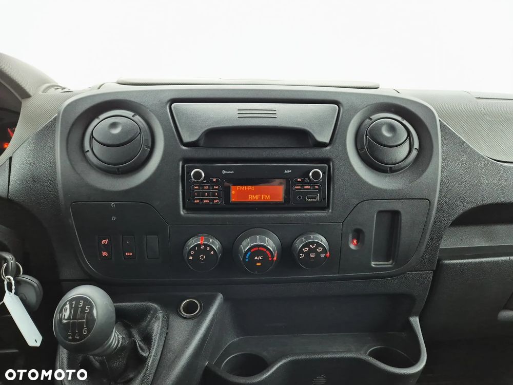 Renault Master - 15