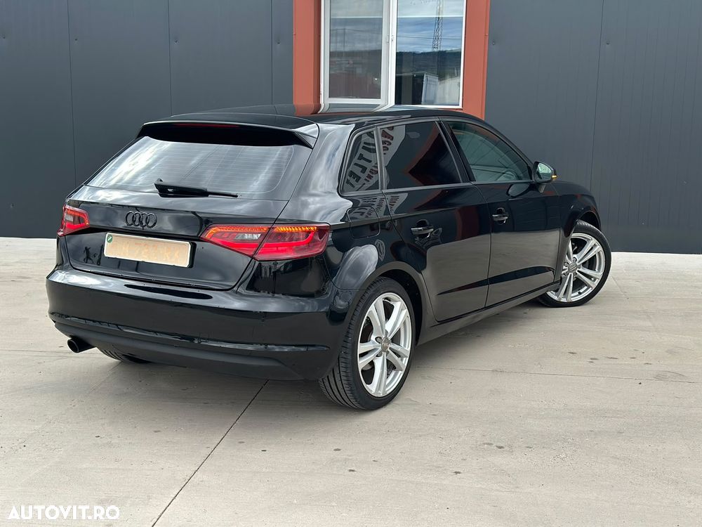 Audi A3 Sportback 1.6 TDI - 4