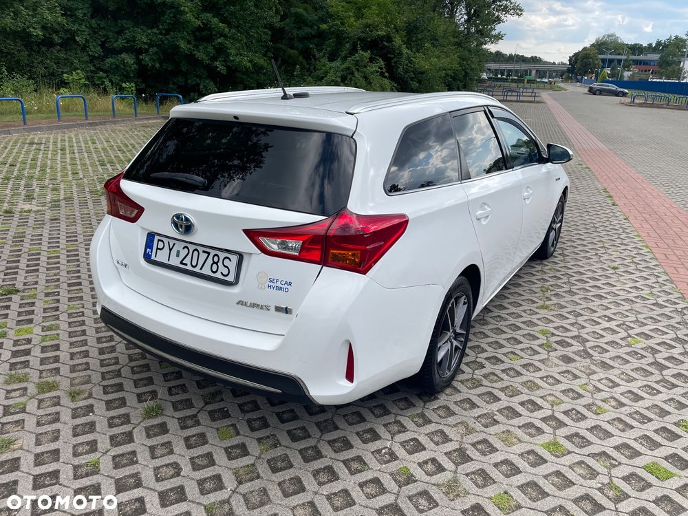 Toyota Auris 1.8 HSD Luna - 18