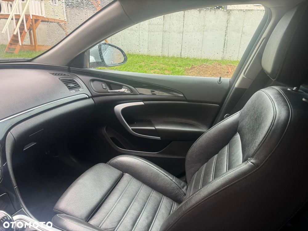 Opel Insignia - 11