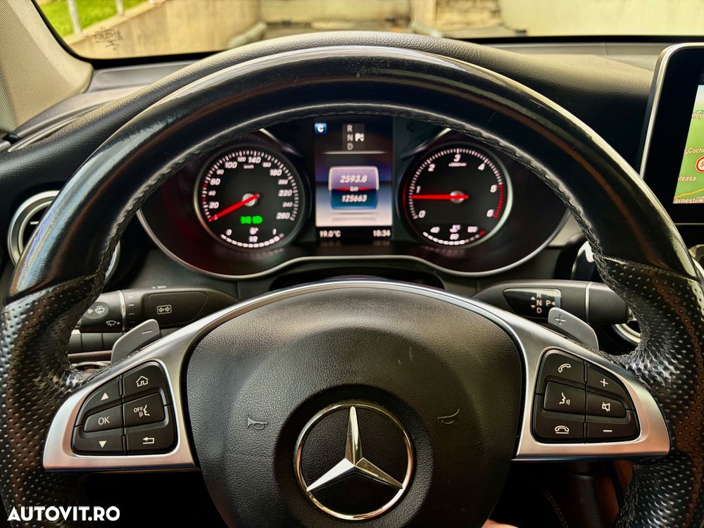 Mercedes-Benz GLE 250 d 4MATIC 9G-TRONIC AMG Line - 28