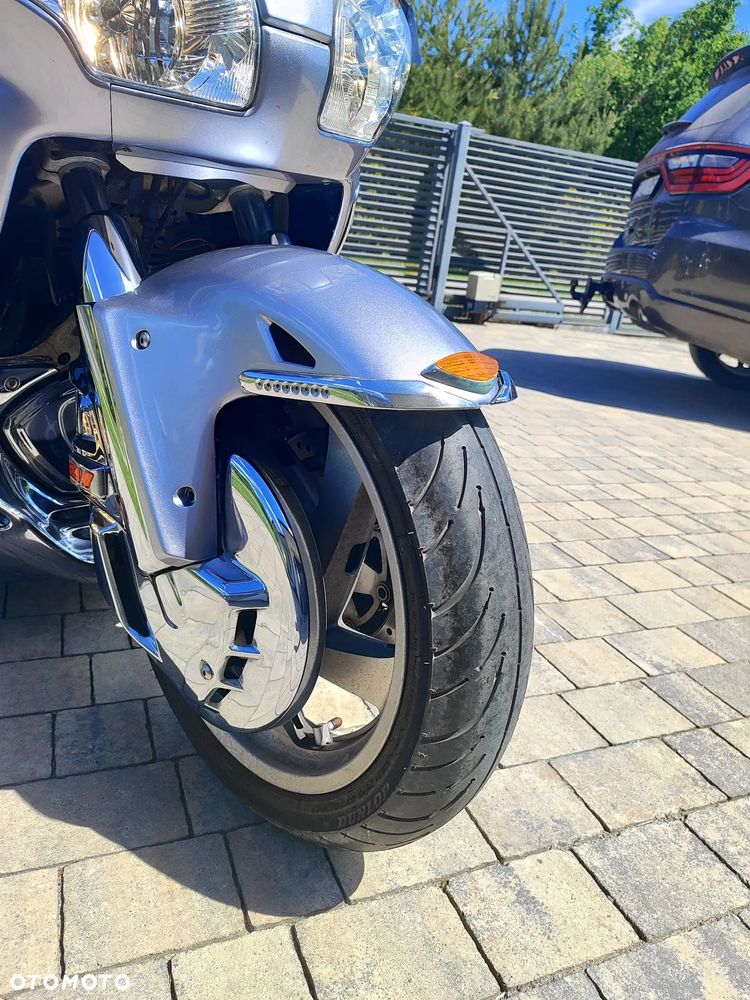 Honda GL - 2