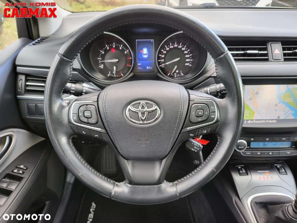 Toyota Avensis Touring Sports 1.8 Executive - 12