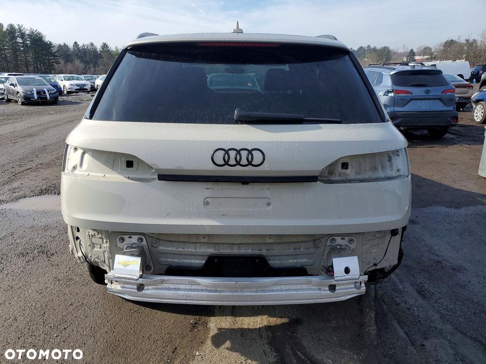Audi Q7 3.0 TFSI Quattro Tiptronic - 6