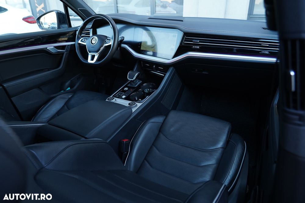 Volkswagen Touareg 3.0 V6 TDI 4Motion DPF Automatik R-Line - 30