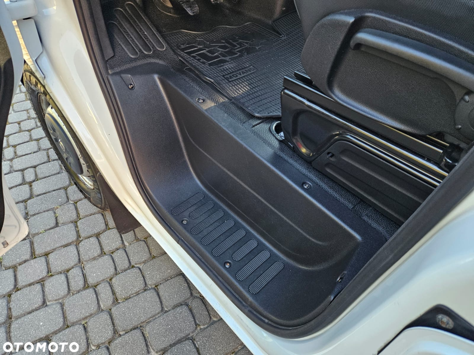 Opel Movano - 17