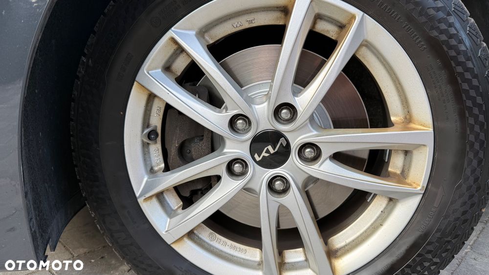 Kia Ceed 1.6 CRDi Eco-Dynamics+ (48V Mild-Hybrid) DCT7 Spirit - 25
