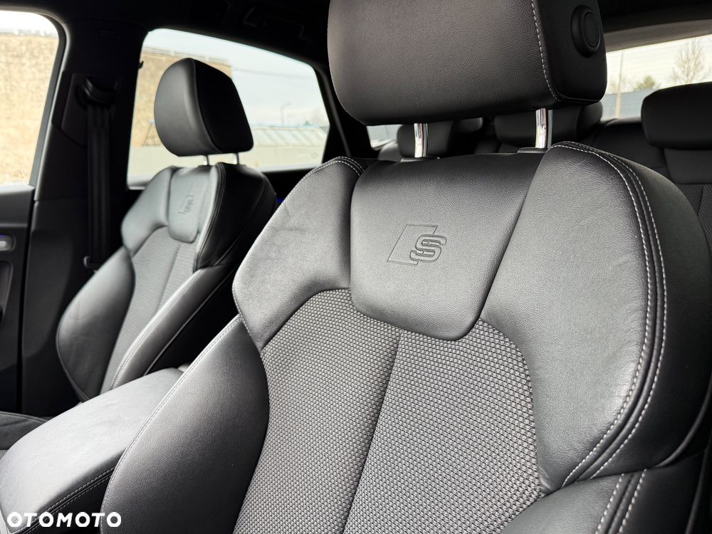 Audi Q5 40 TDI quattro S tronic S line - 23