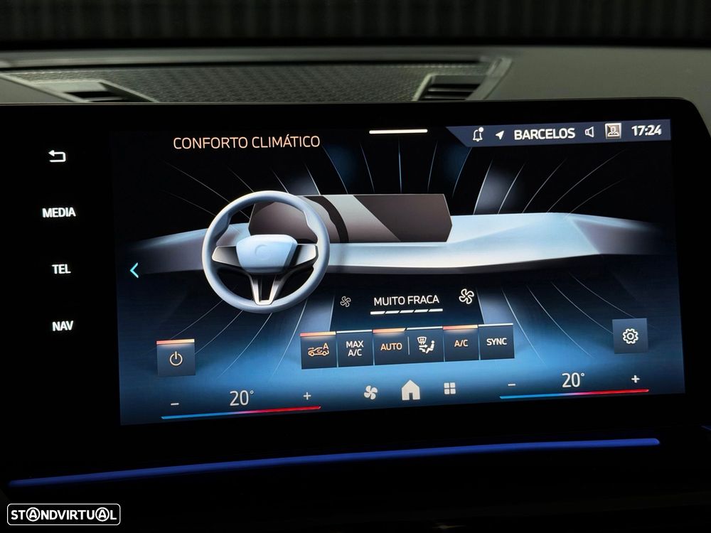 BMW iX1 eDrive20 xLine - 28