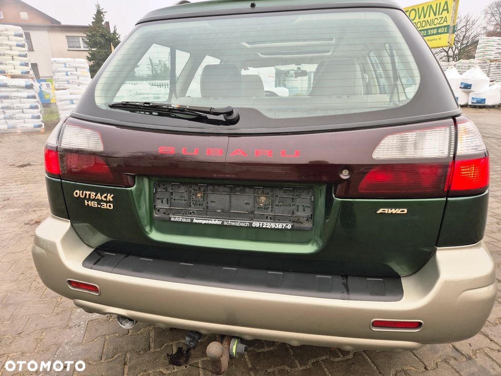 Subaru Outback 3.0 H6 - 7