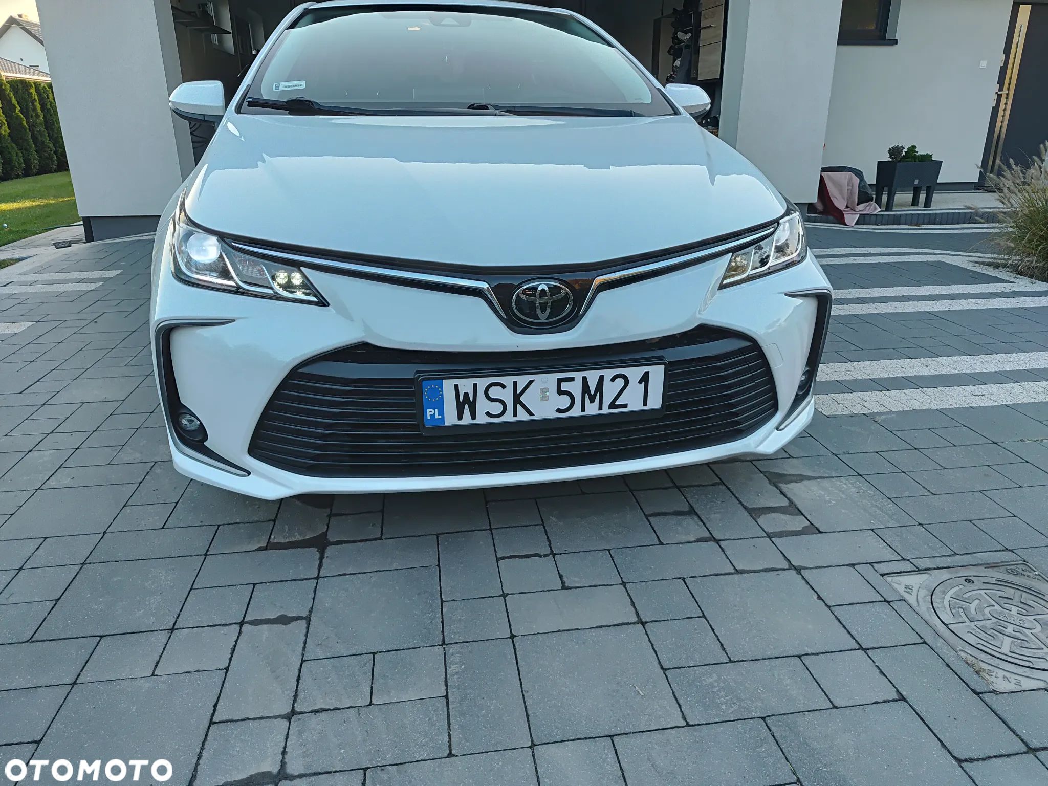 Toyota Corolla 1.6 Comfort - 1