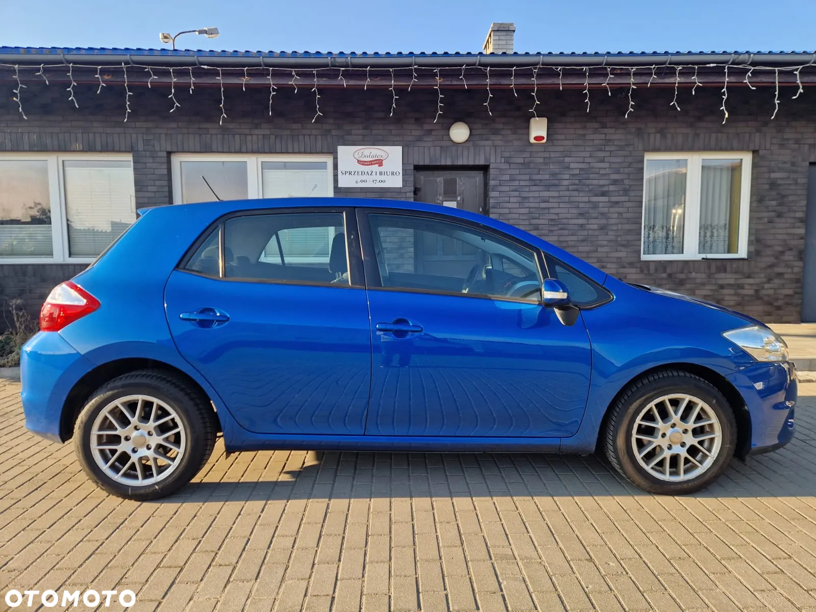 Toyota Auris - 11