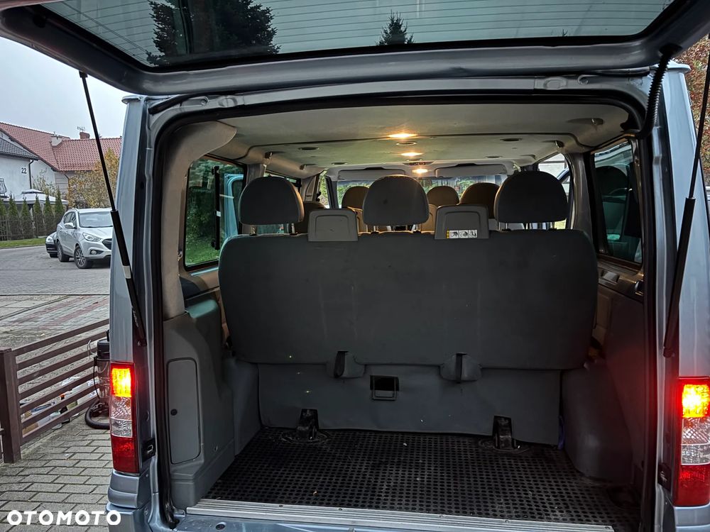 Ford Transit FT Tourneo Limited - 34