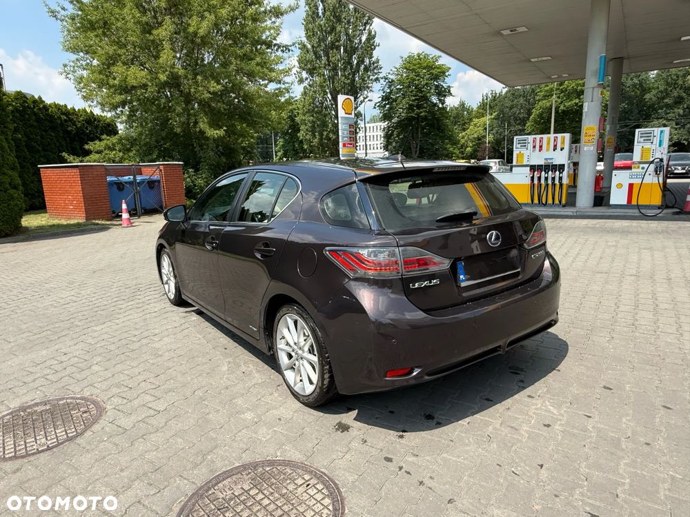 Lexus CT 200h Elegance - 2
