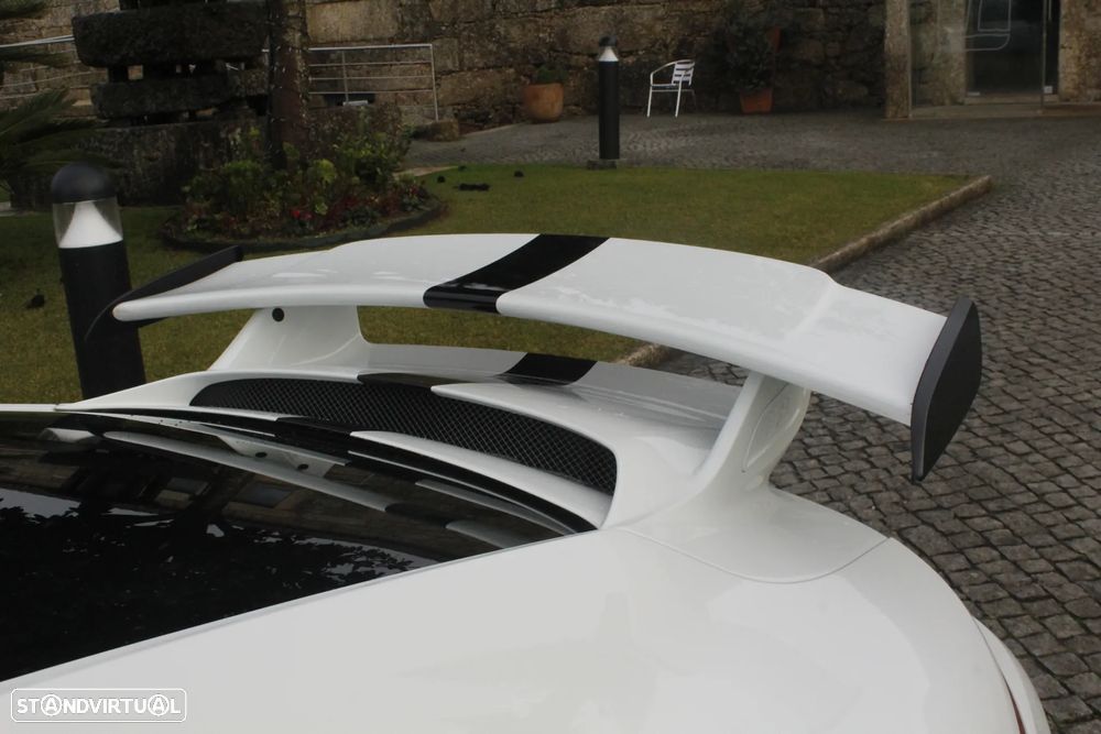 Porsche 911 Série F - 16