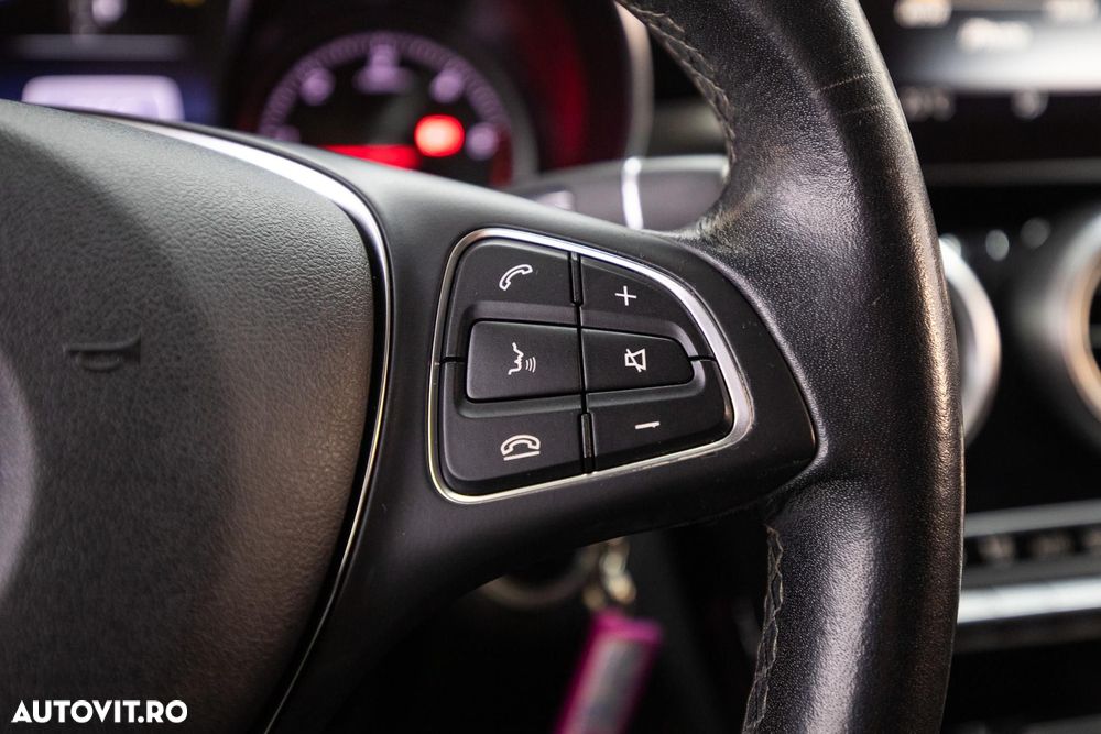 Mercedes-Benz GLC - 19