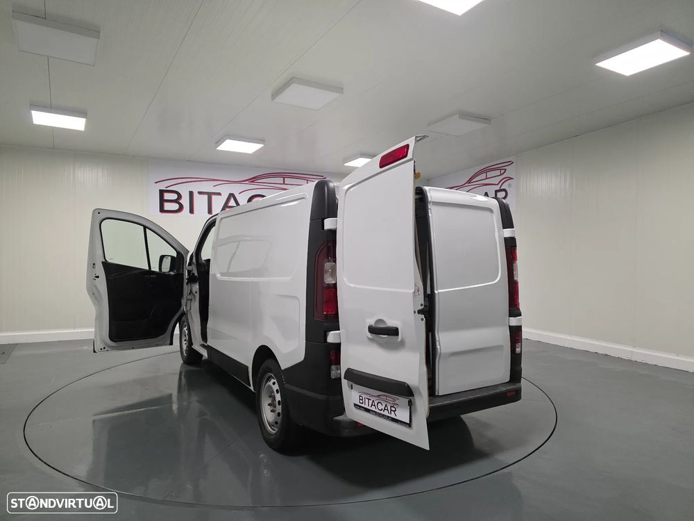 Renault TRAFIC 2.0 DCI 120CV IVA DEDUTIVEL - 32