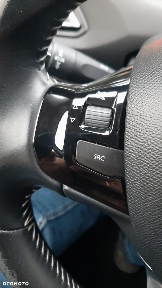 Peugeot 308 1.6 HDi Access - 22