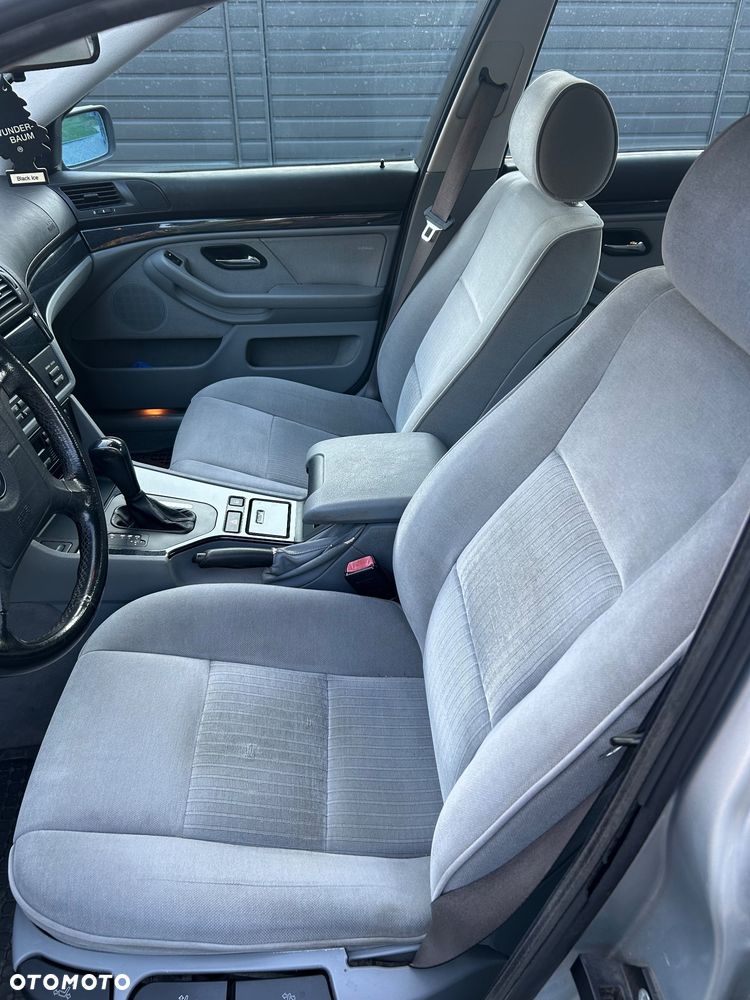 BMW Seria 5 - 14