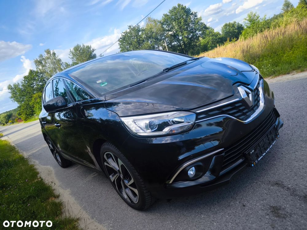 Renault Scenic TCe 140 GPF EDC BOSE EDITION - 12