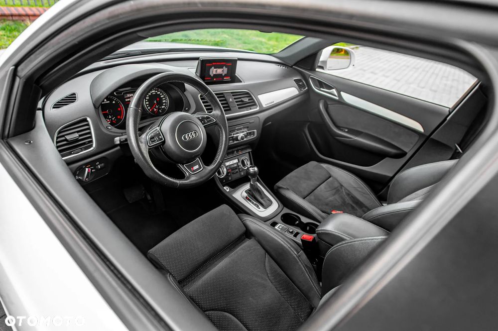 Audi Q3 - 21