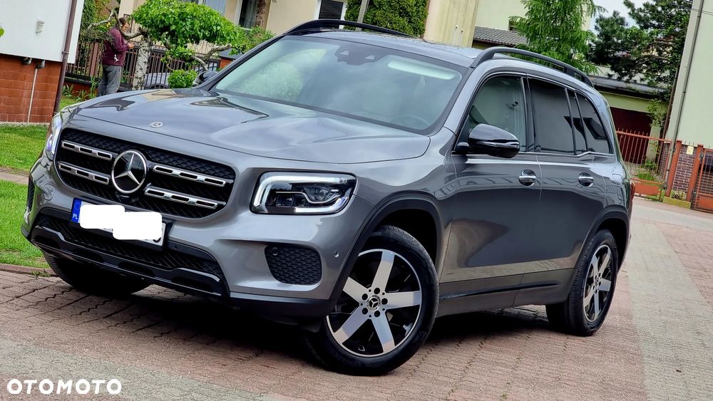 Mercedes-Benz GLB 250 4-Matic AMG Line 8G-DCT - 2