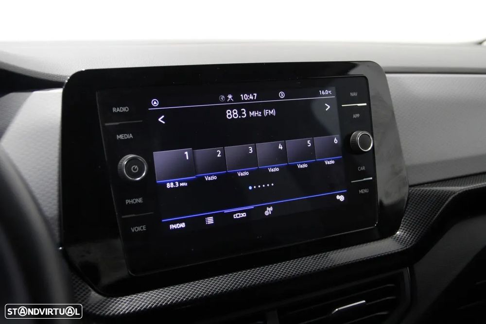 VW T-Cross 1.0 TSI Urban - 17