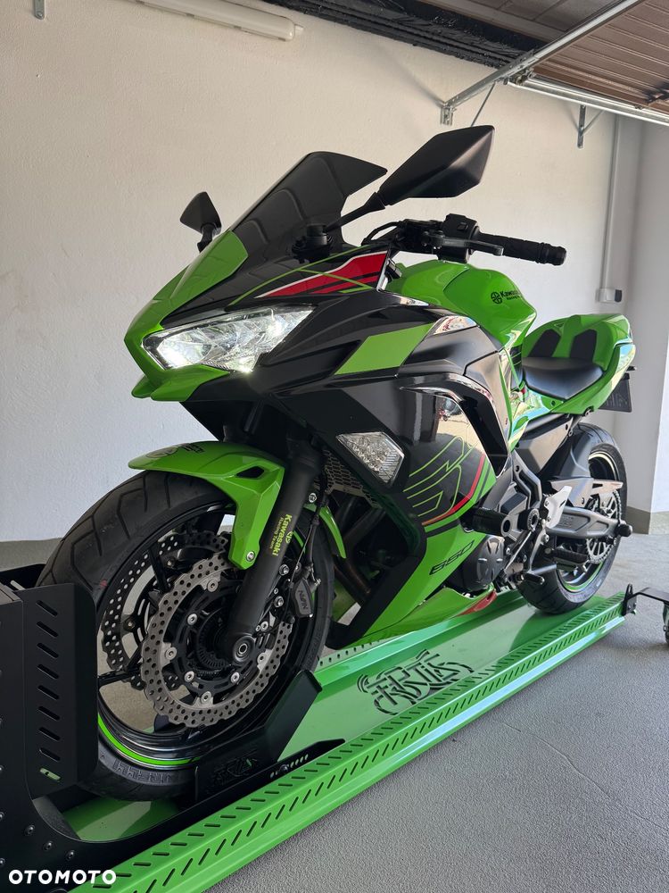 Kawasaki Ninja - 16