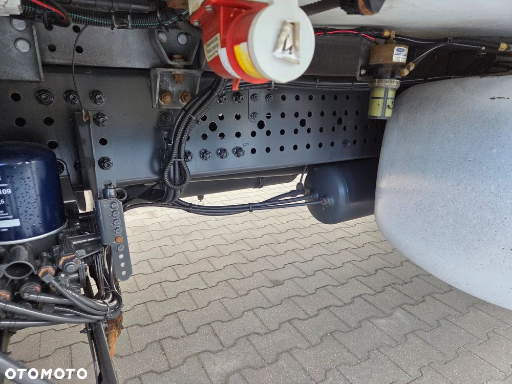 Mercedes-Benz Actros 2553 - 14