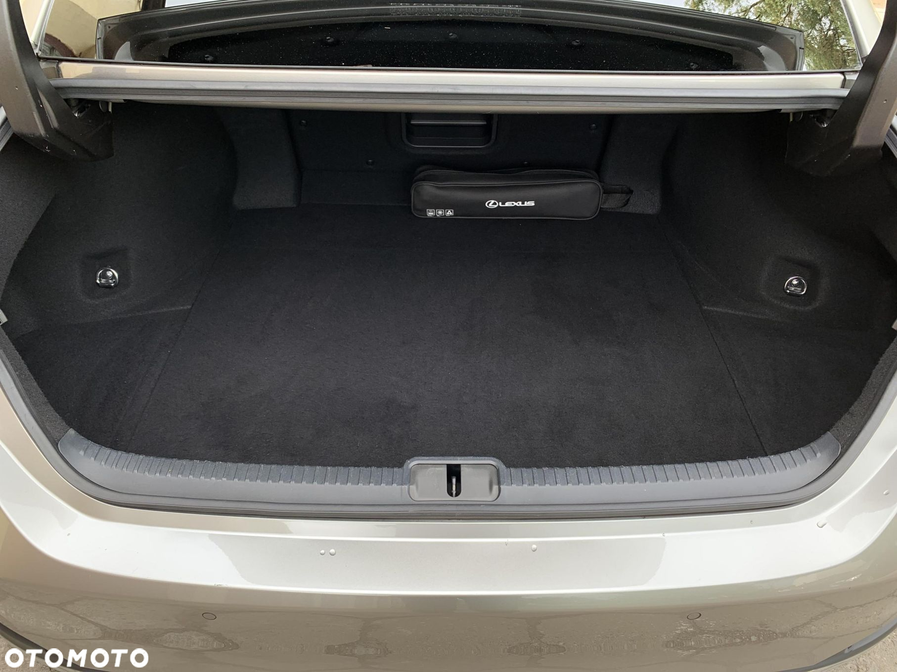 Lexus ES - 25