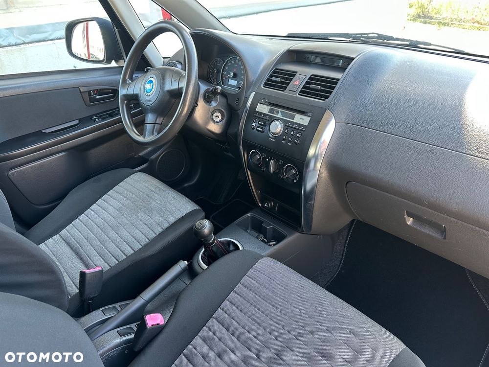 Fiat Sedici 1.6 16V 4x4 Dynamic - 8