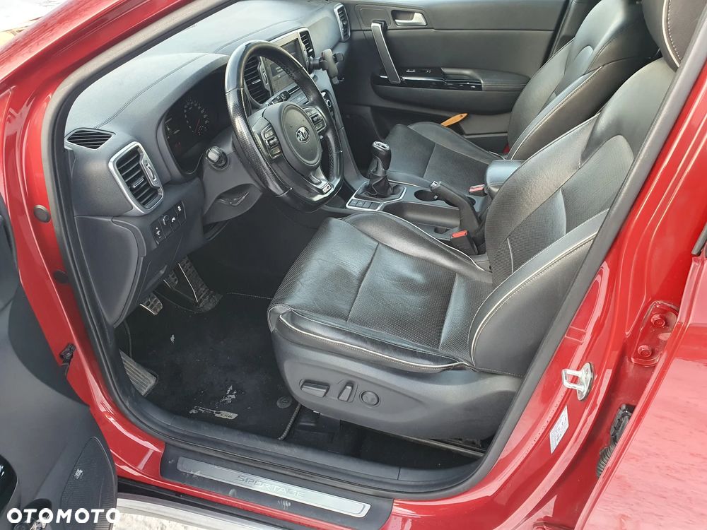 Kia Sportage 2,0 CRDI AWD GT Line - 10