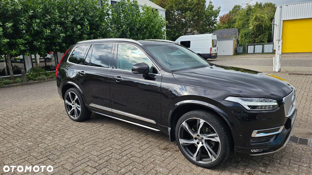 Volvo XC 90 - 2
