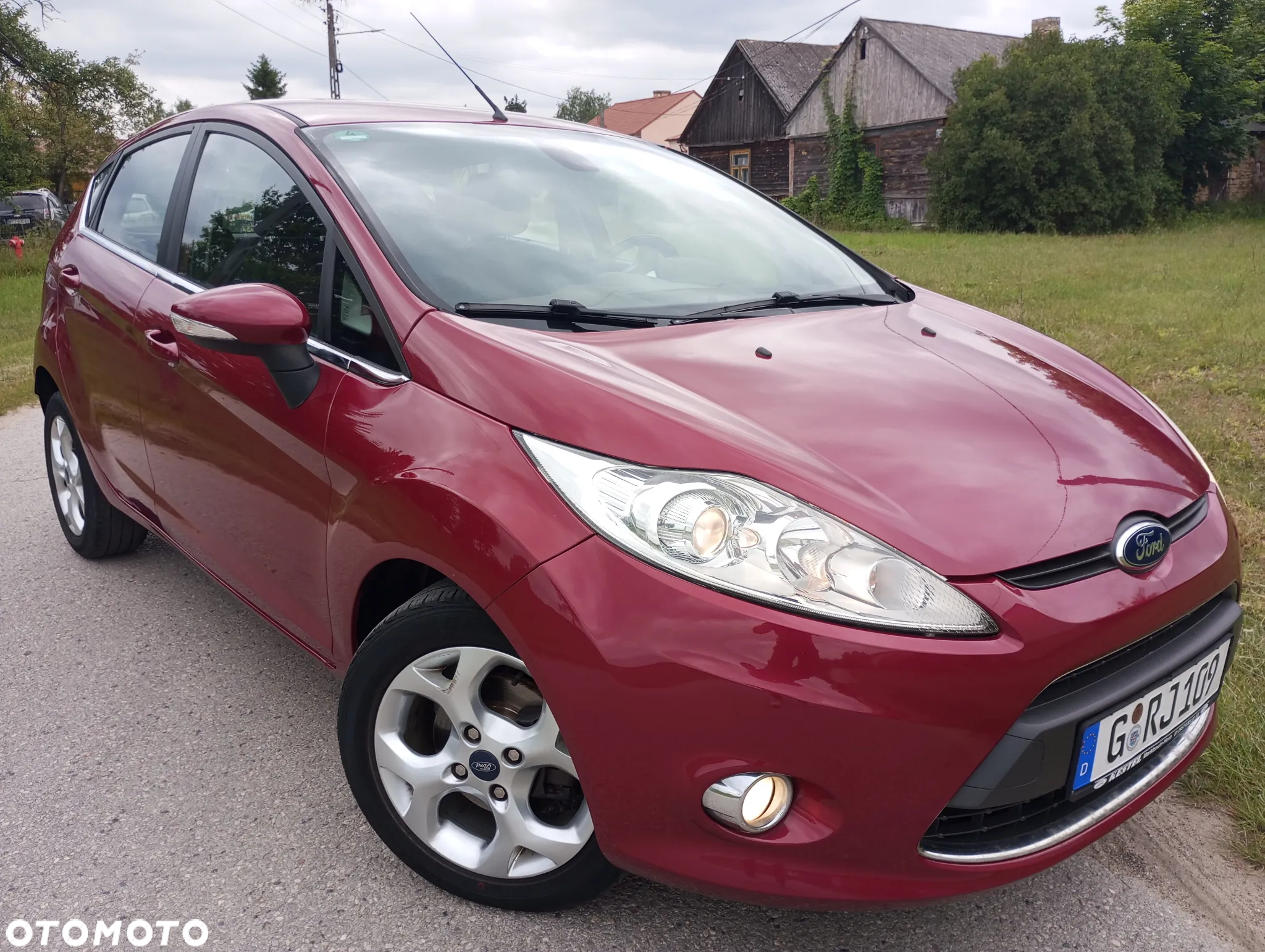Ford Fiesta 1.25 Ambiente - 2