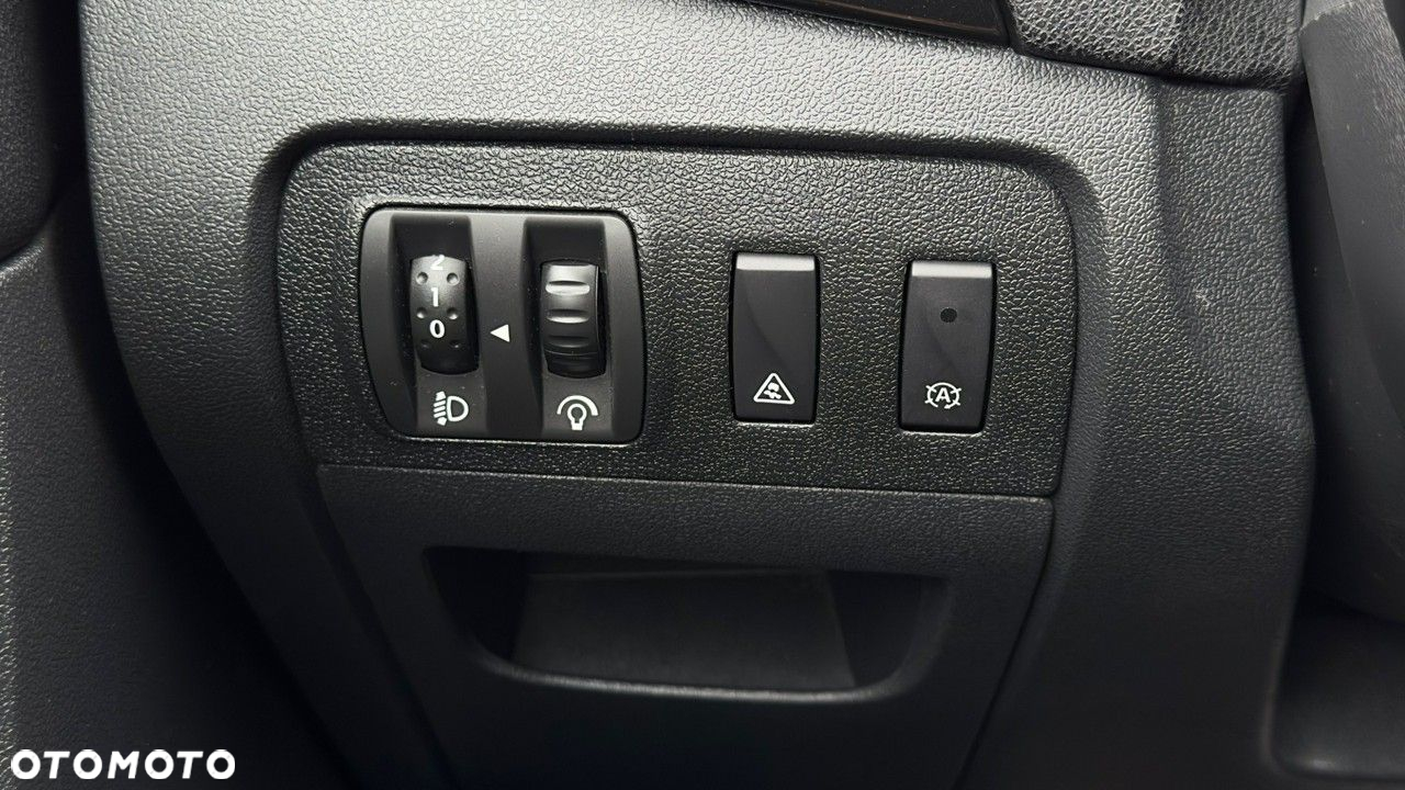 Renault Scenic - 28