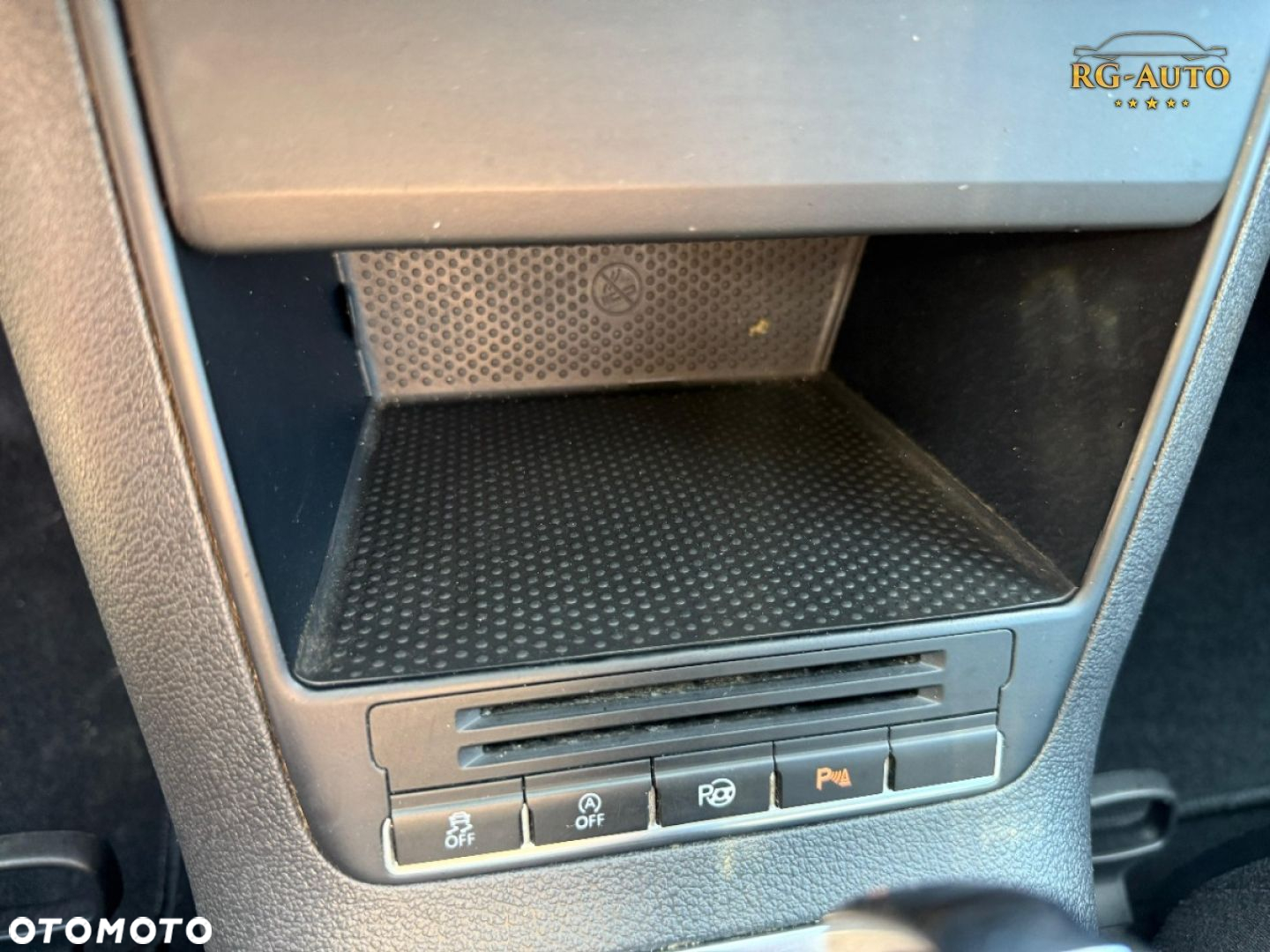 Volkswagen Tiguan - 5
