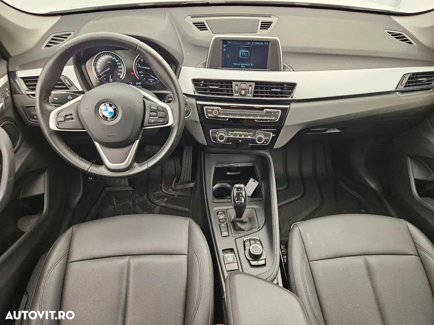BMW X1 xDrive20i AT - 5