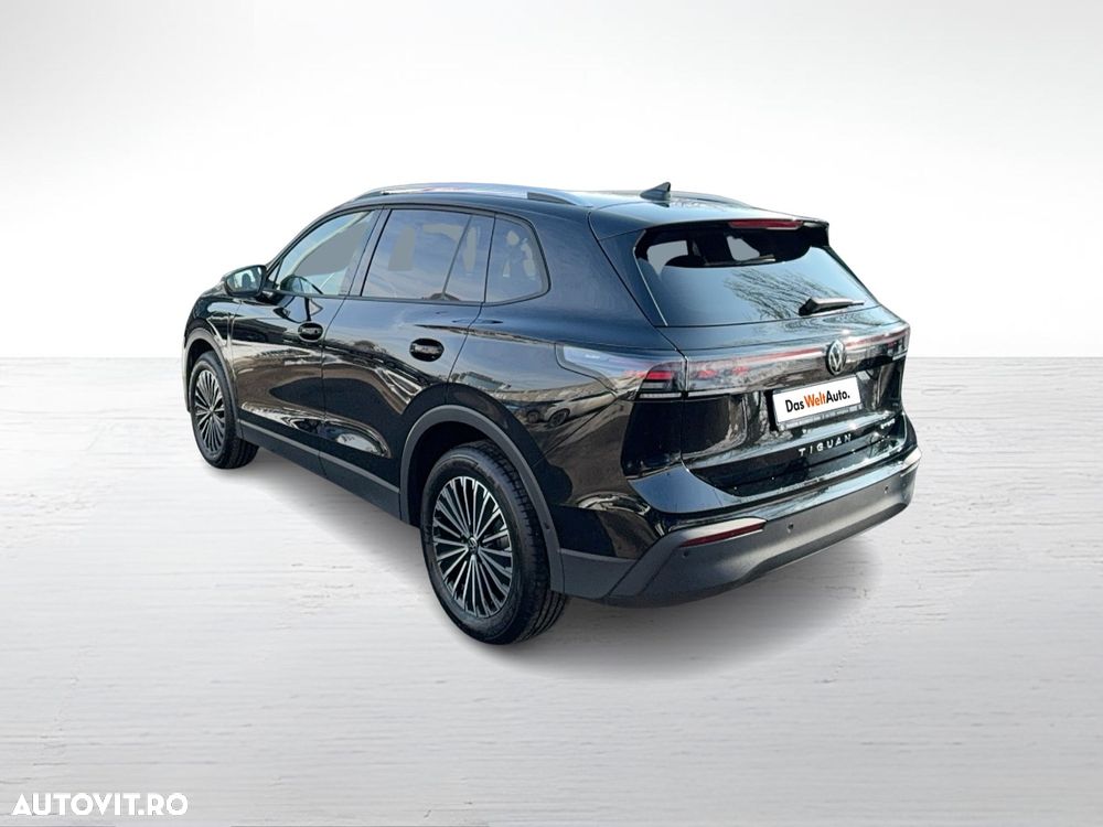 Volkswagen Tiguan - 6
