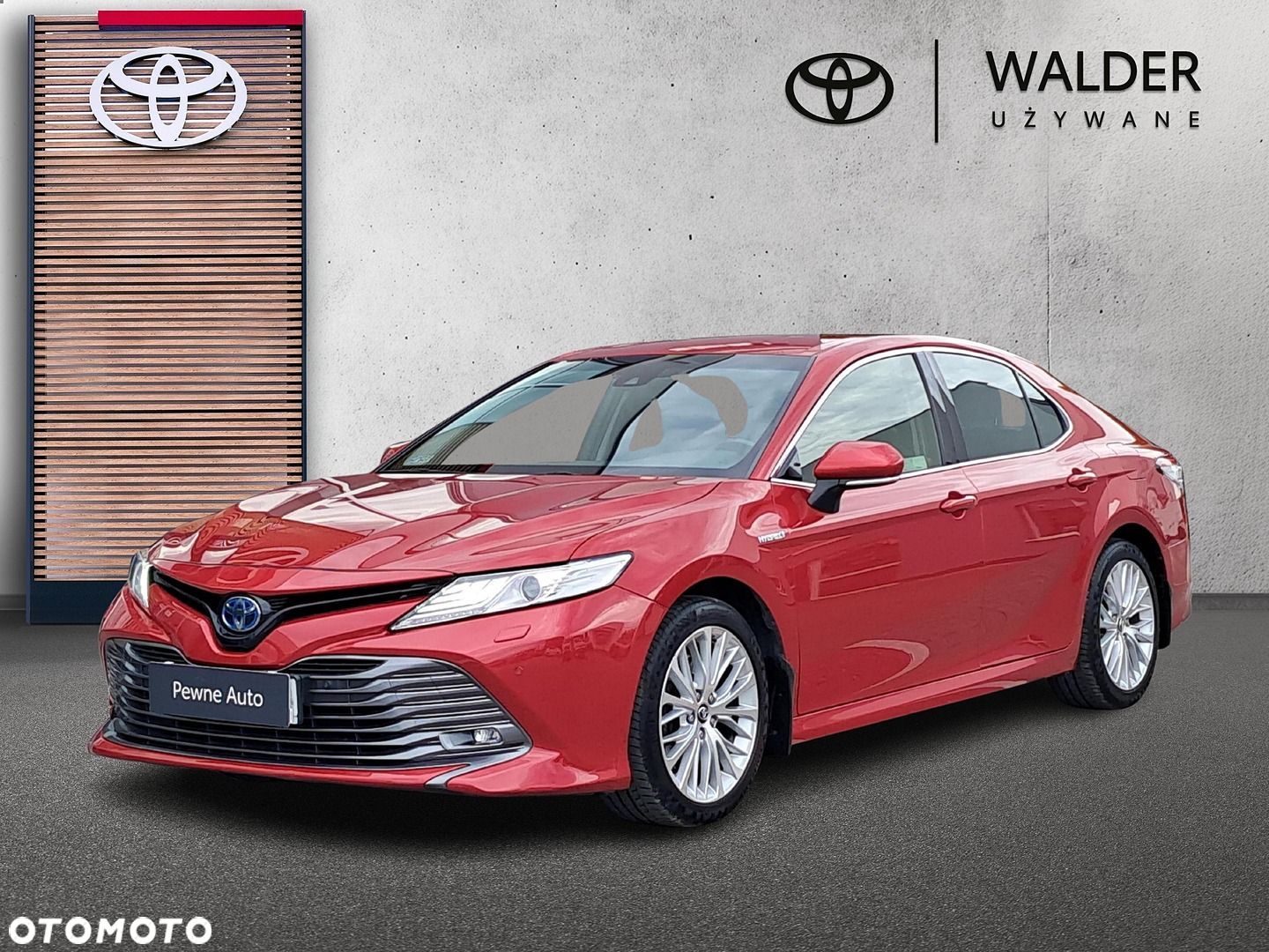 Toyota Camry - 1