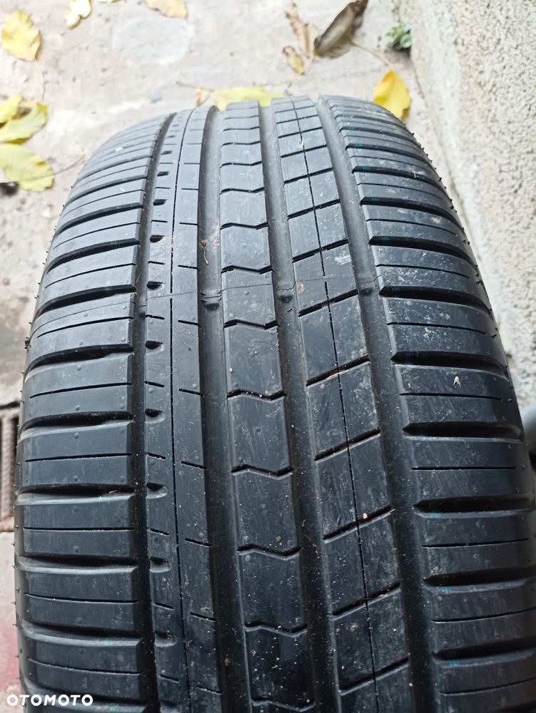 Opony 18/55/225 - 11