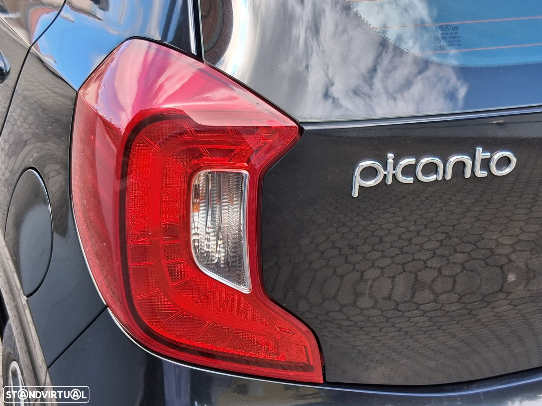 Kia Picanto 1.0 CVVT EX - 21