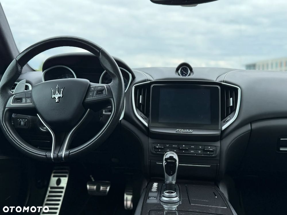 Maserati Ghibli S Q4 GranSport - 22