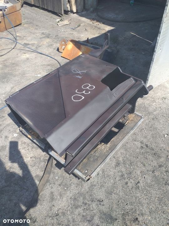 PODSTAWA MOCOWANIE DPF CLAAS AXION 830 179KW 2015R - 4