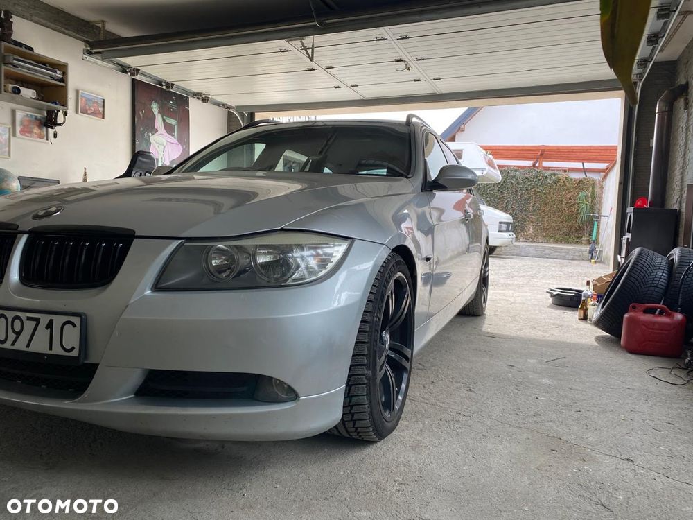 BMW Seria 3 320d DPF - 4