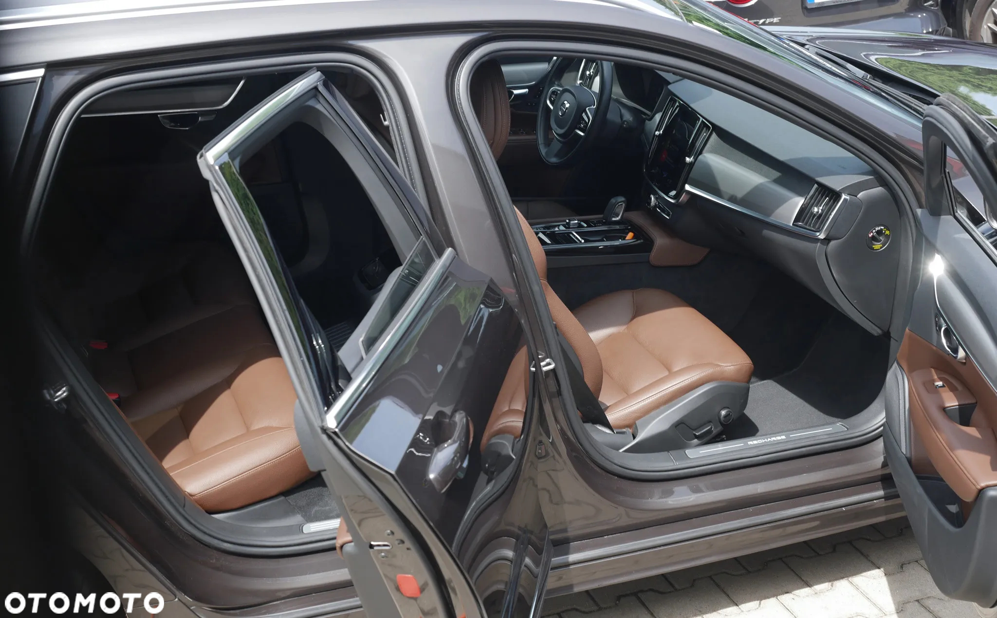 Volvo V90 T6 AWD Plug-In Hybrid Inscription Expression - 22