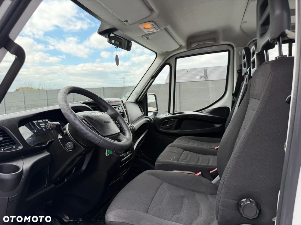 Iveco Daily Brygadówka Wywrotka 35C15 50C15 3.0 HPI 150 KM 3 strony Wywrotka - 16