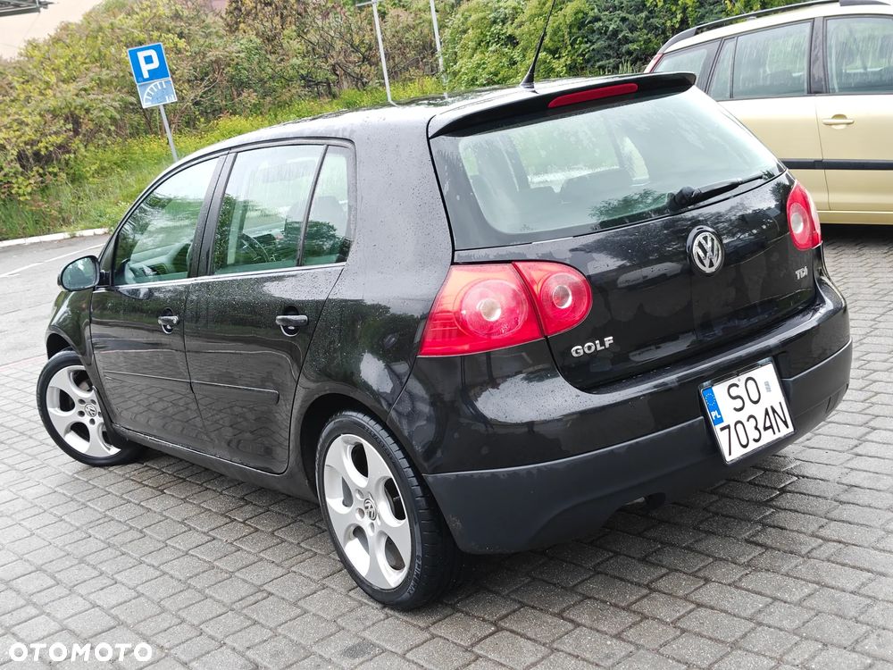 Volkswagen Golf 1.6 TDI Comfortline - 14