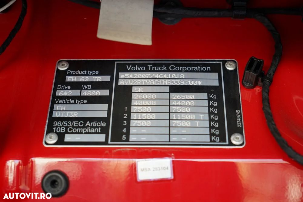 Volvo FH 500 / CORTINĂ / 6x2 / ACOPERIȘ RIDICAT / AER CONDIȚIONAT PARCARE / PUNTE RELAXABILĂ / CONTRACT DE SERVICE GOLD - 38